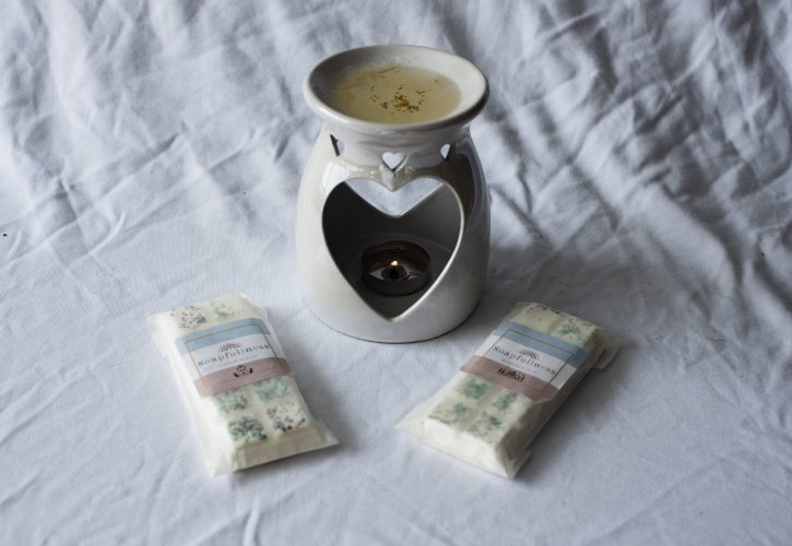 Soy Wax Melts – Why are People Obsessed about them?!